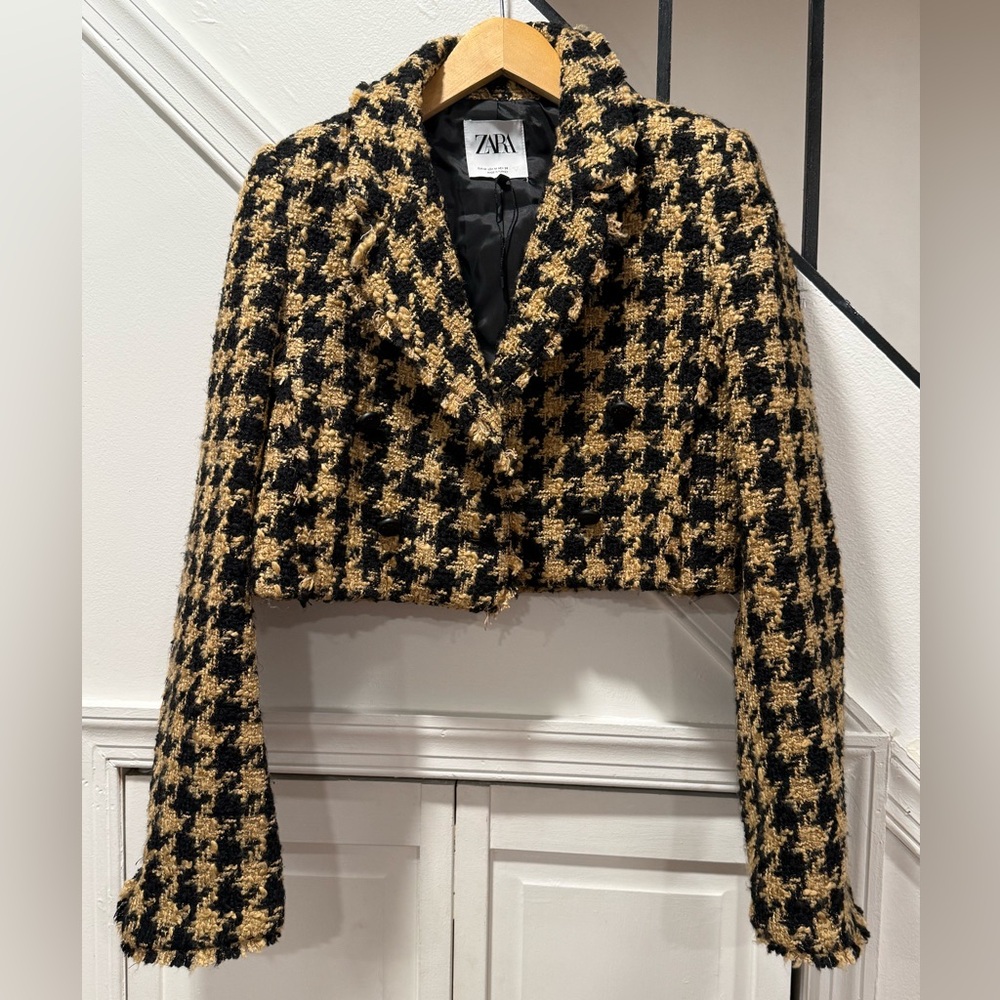 Zara Black and Tan Cropped Houndstooth Blazer Size Medium